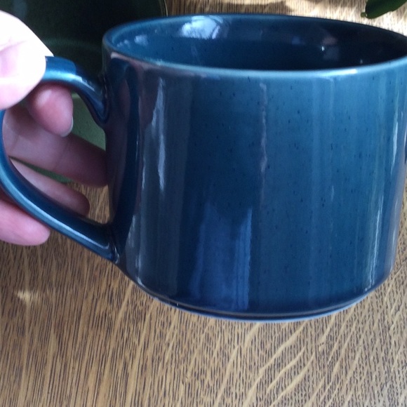 🌿2 Oversized Mugs🌿 - Picture 5 of 9